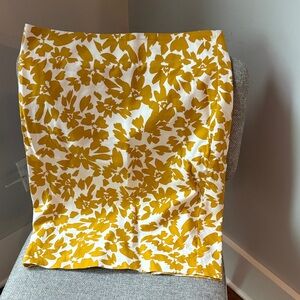 LOFT Yellow and White Floral Fabric